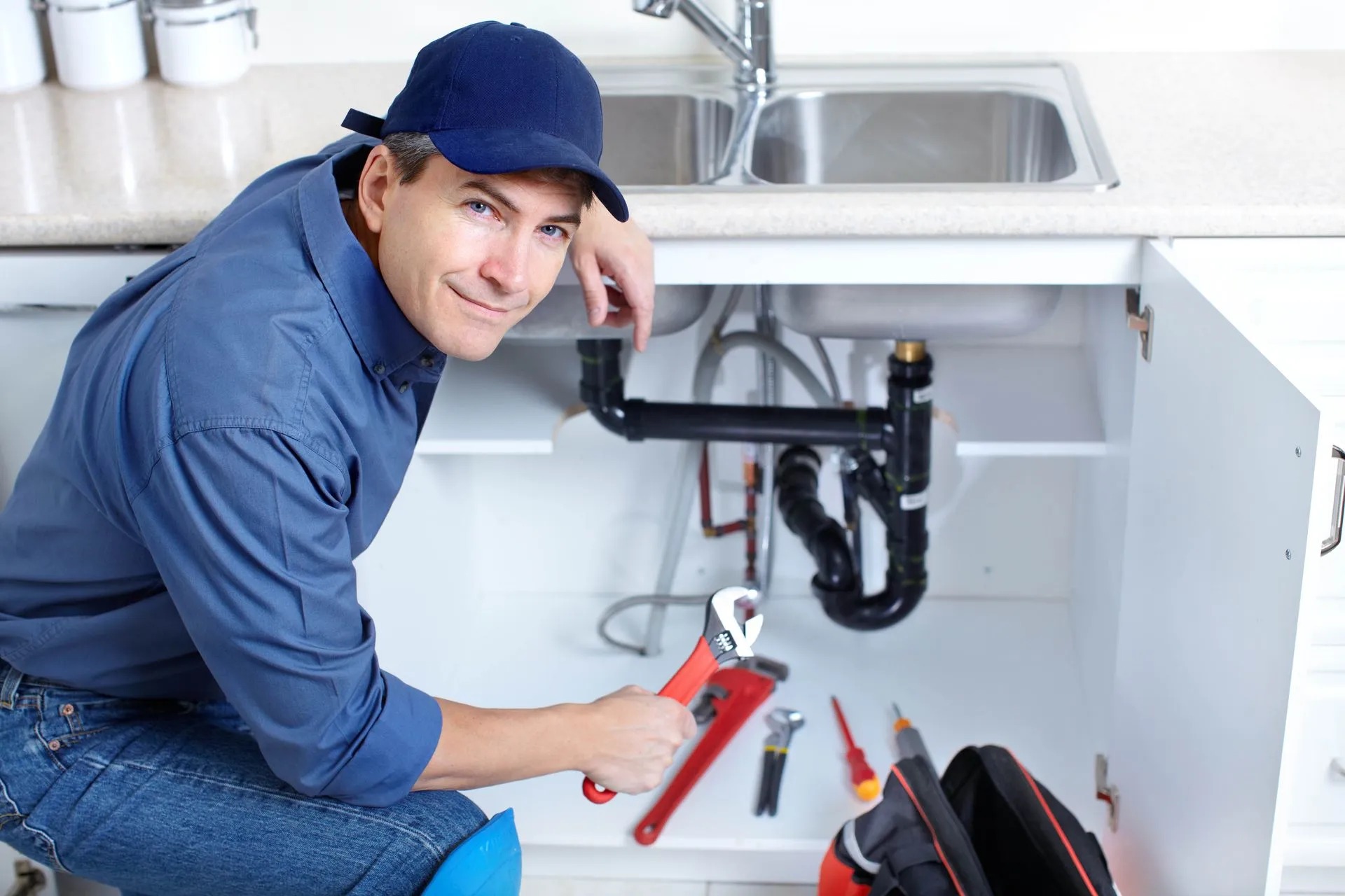 3 Signs You Need Plumbing Services